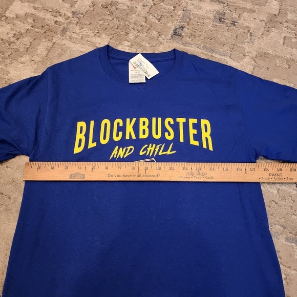NWT blockbuster t-shirt - Picture 6 of 7